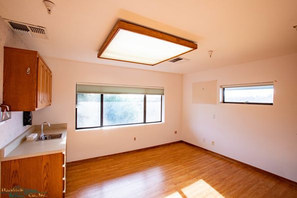 Medical Office Building - Clairmont Doctors Park: 2650 Edith Ave, Redding, CA 96001